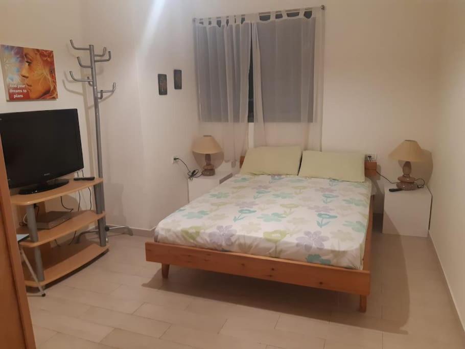 Adorable 3 Bedroom Brenner "Hill" Suite Giv'at Brenner Exterior foto